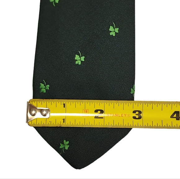 Vintage Millars Shamrock Green Tie Pre Owned Condition - Picture 2 of 6